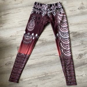 Onzie XS Capri yoga leggings